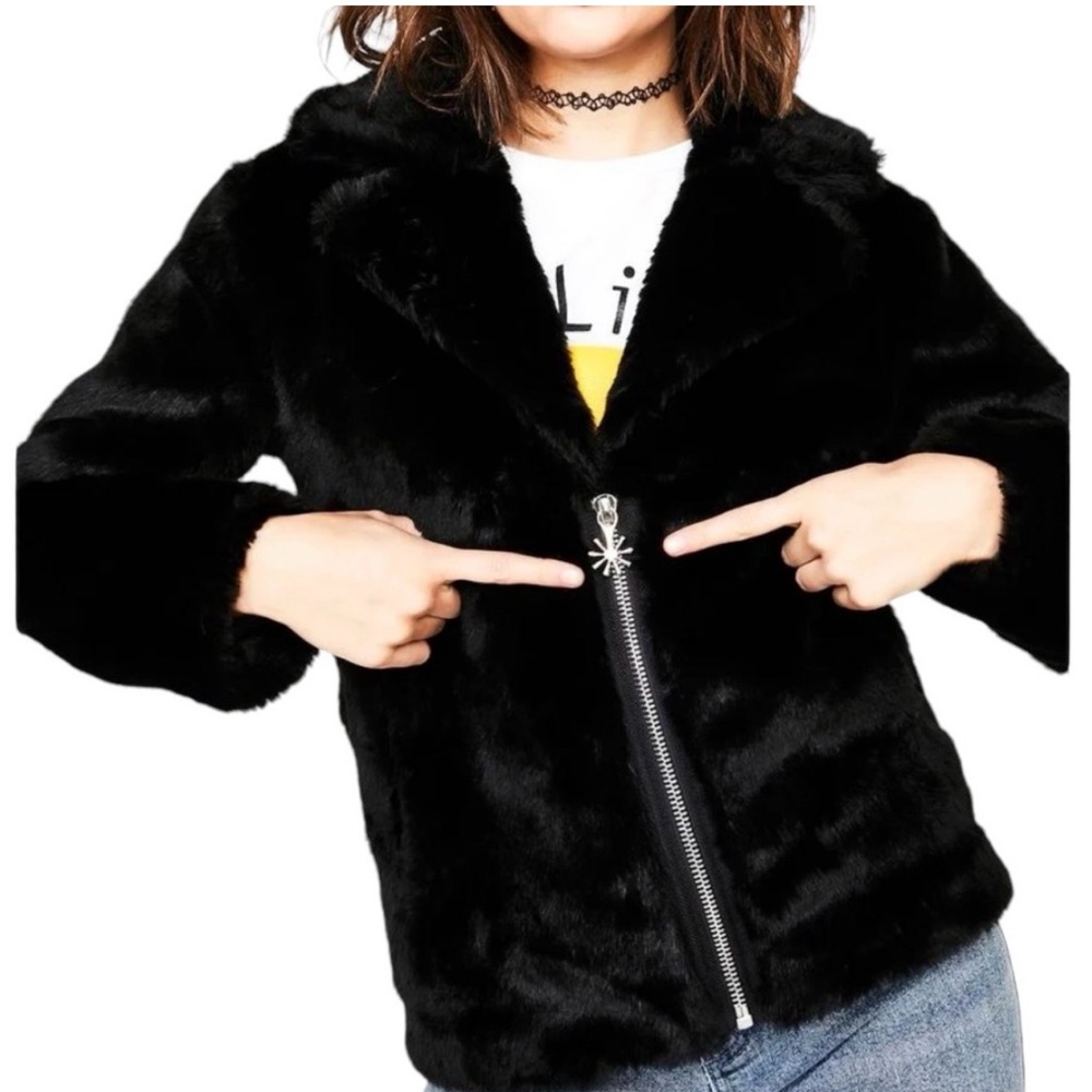 DELIA*S x DOLLS KILL Faux Fur Smiley Face Coat - Picture 3 of 10
